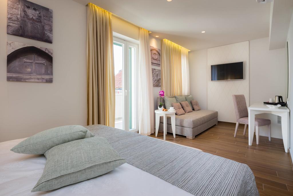 Balatura The Fine Bed&Breakfast Σπλιτ Εξωτερικό φωτογραφία