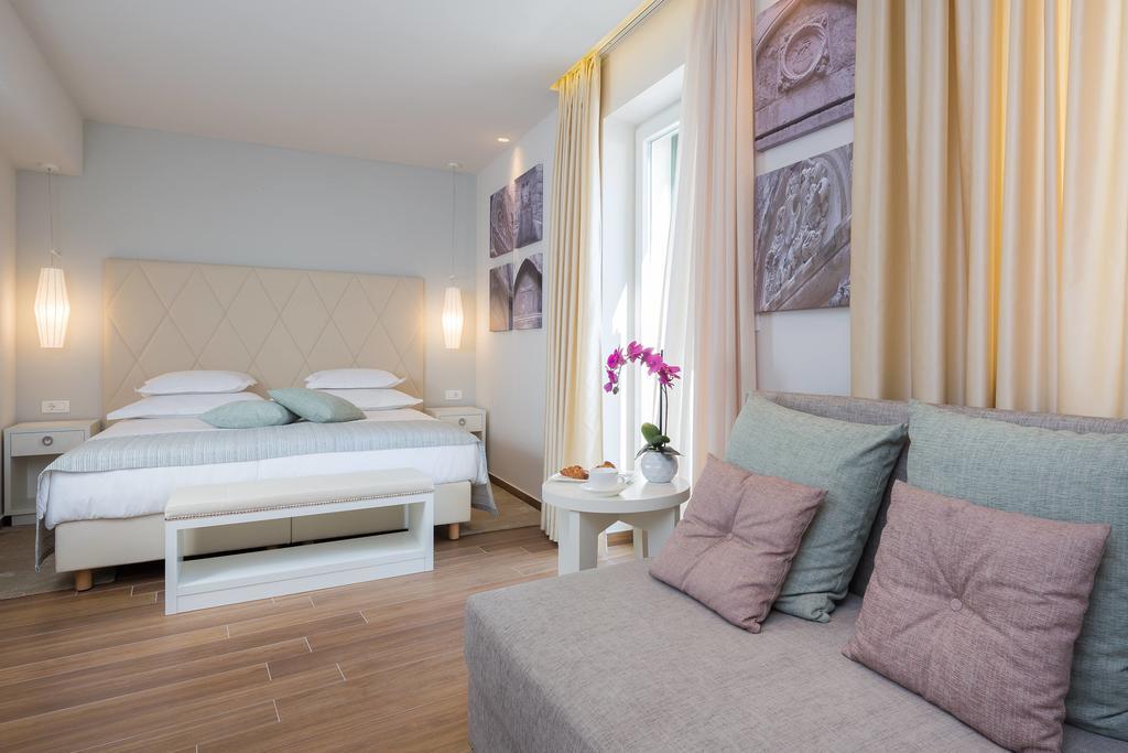 Balatura The Fine Bed&Breakfast Σπλιτ Εξωτερικό φωτογραφία