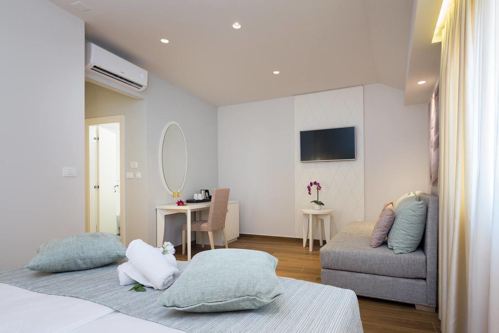 Balatura The Fine Bed&Breakfast Σπλιτ Εξωτερικό φωτογραφία